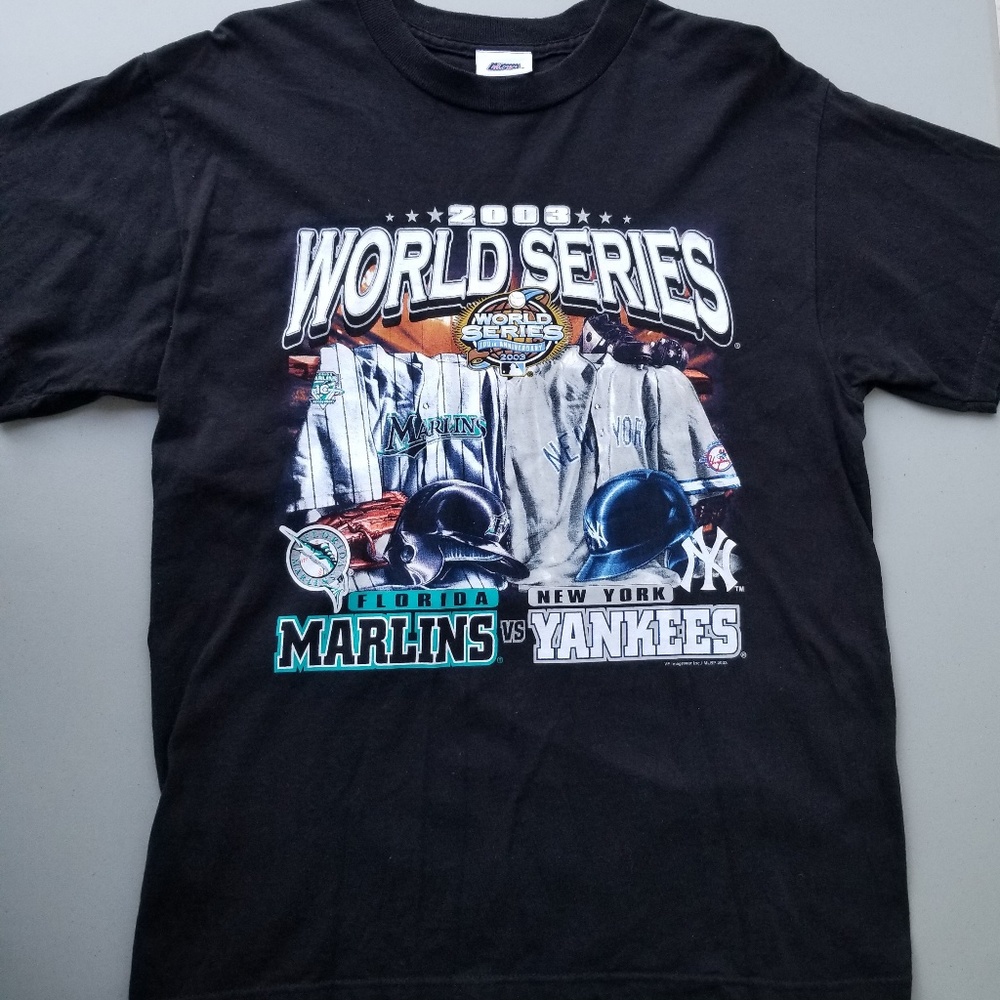 VTG 2003 World Series T-Shirt Size M  - Picture 2 of 8